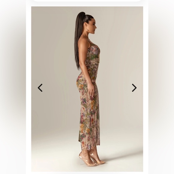 Aliava (formerly Alieva) Evita Floral and Lace Midi Dress - Picture 4 of 11